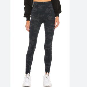 Spanx Camo Look At Me Now Leggings